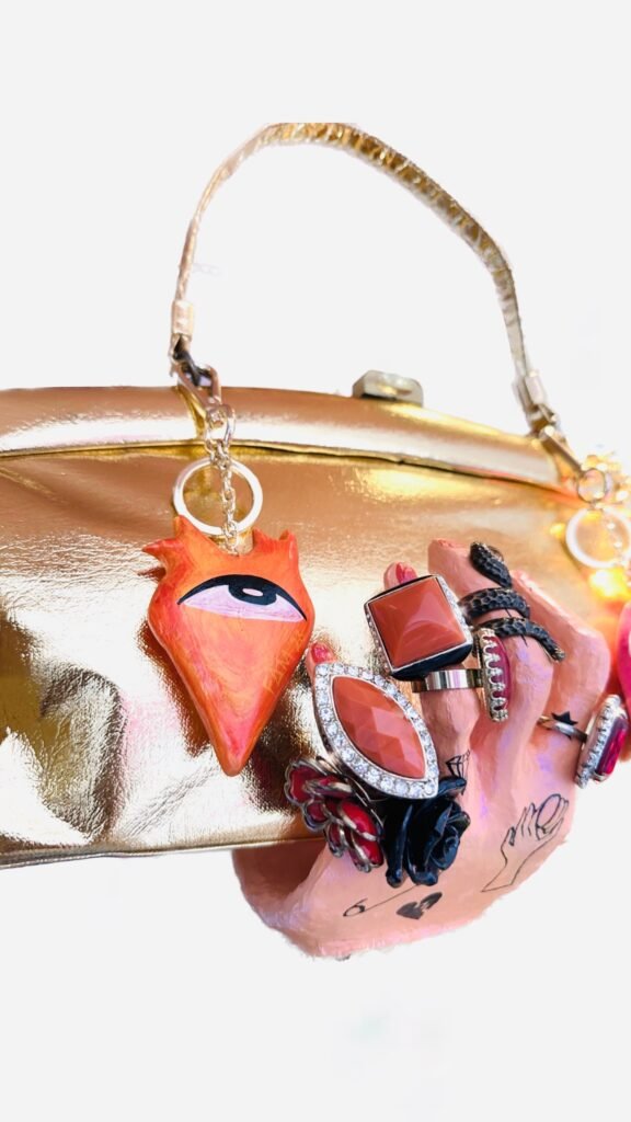 Graffiti Heart Key Ring - Image 5